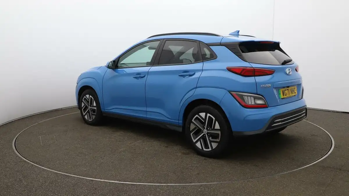 2022-hyundai-kona-e-premium-204ps-64kwh-7kw-obc-big-5
