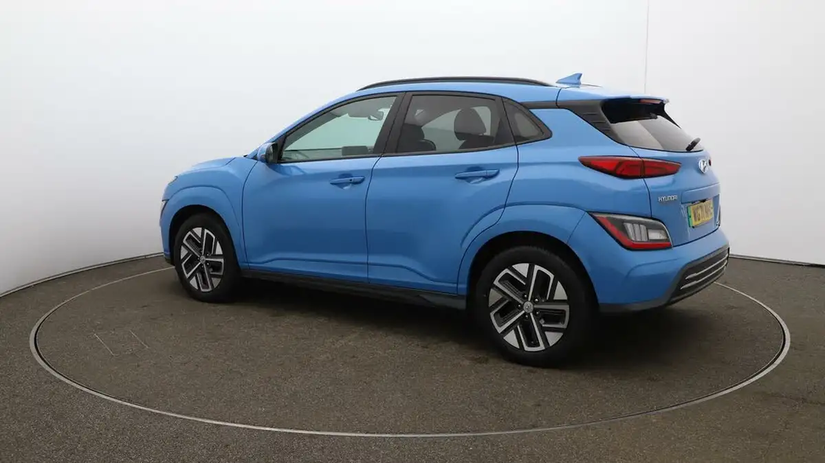 2022-hyundai-kona-e-premium-204ps-64kwh-7kw-obc-big-27
