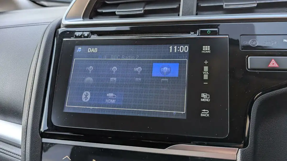 2019-honda-jazz-13-i-vtec-ex-navi-big-39