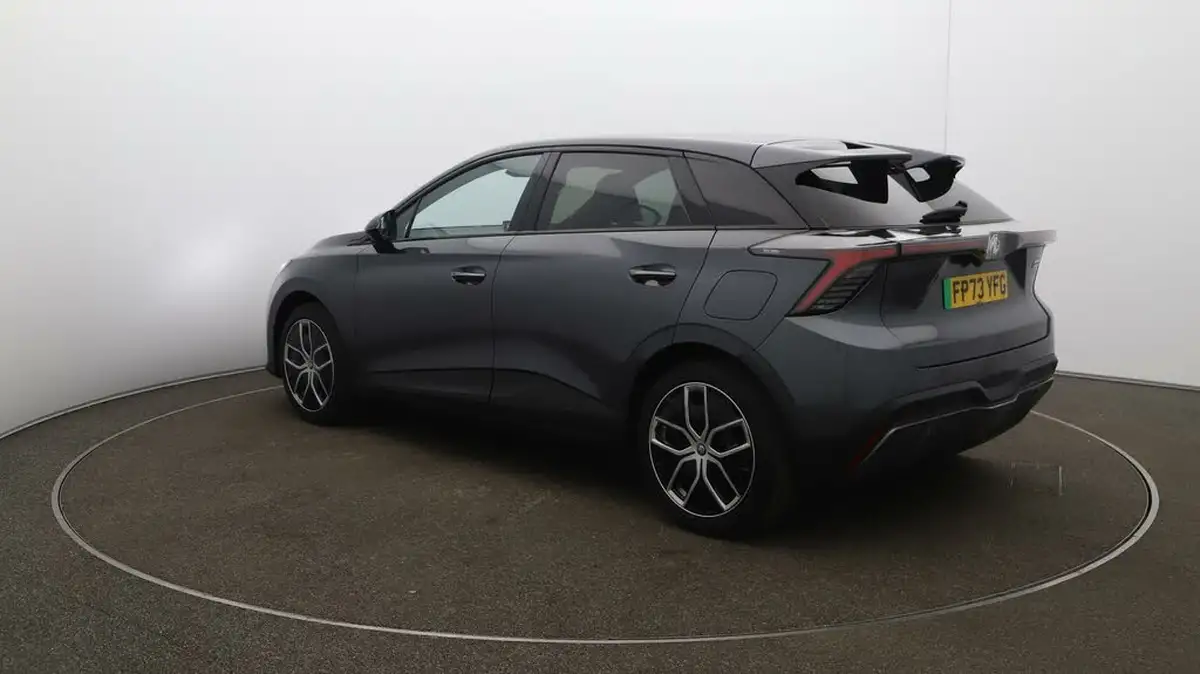 2023-mg-mg4-e-trophy-ev-203ps-long-big-5