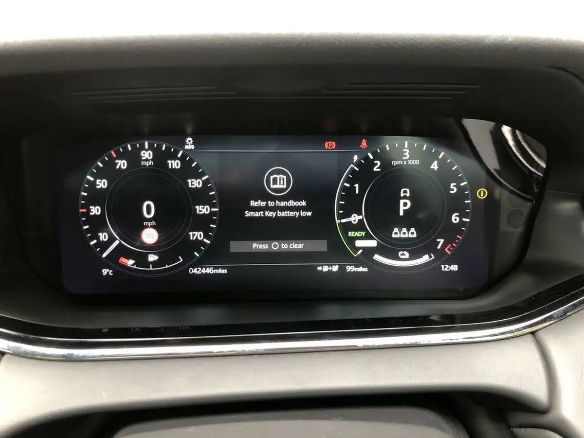 2021-land-rover-range-rover-evoque-15-p300e-r-dynamic-hse-big-15