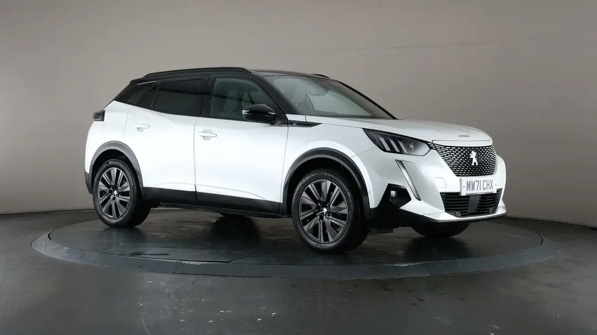 2021-peugeot-2008-suv-e-gt-premium-50kwh-big-46