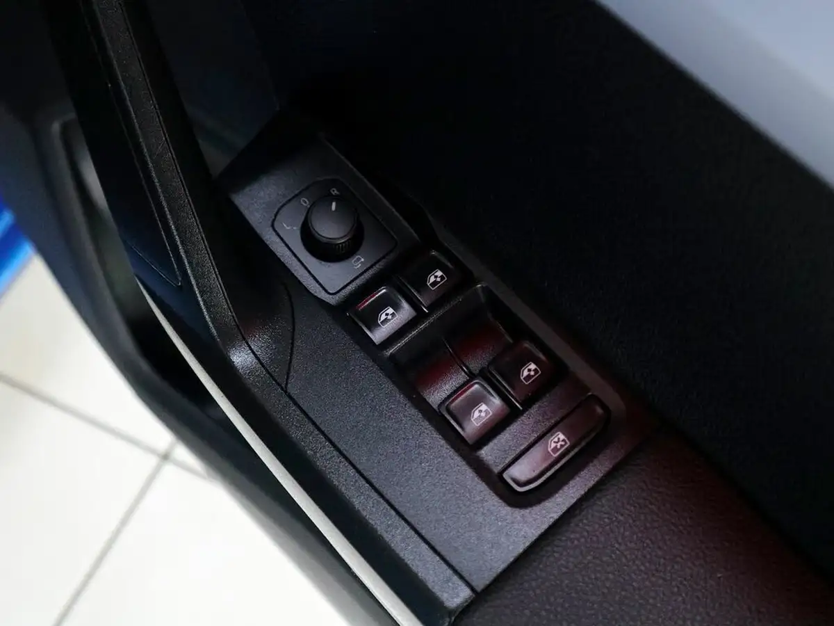 2024-seat-ibiza-10-tsi-fr-sport-115ps-dsg-big-21