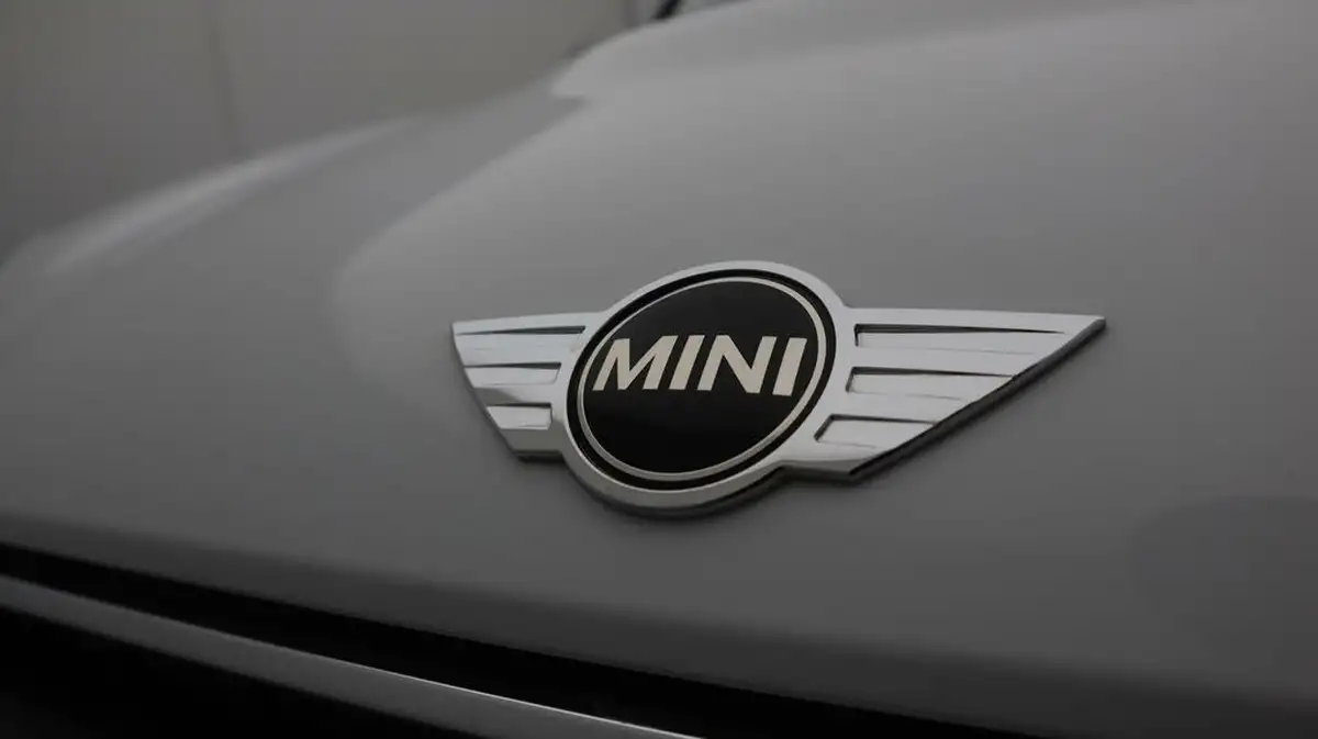2017-mini-countryman-15-cooper-ss-big-20