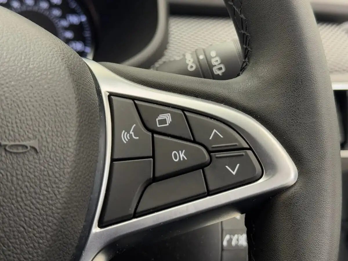 2022-dacia-sandero-stepway-10-tce-comfort-90bhp-big-20