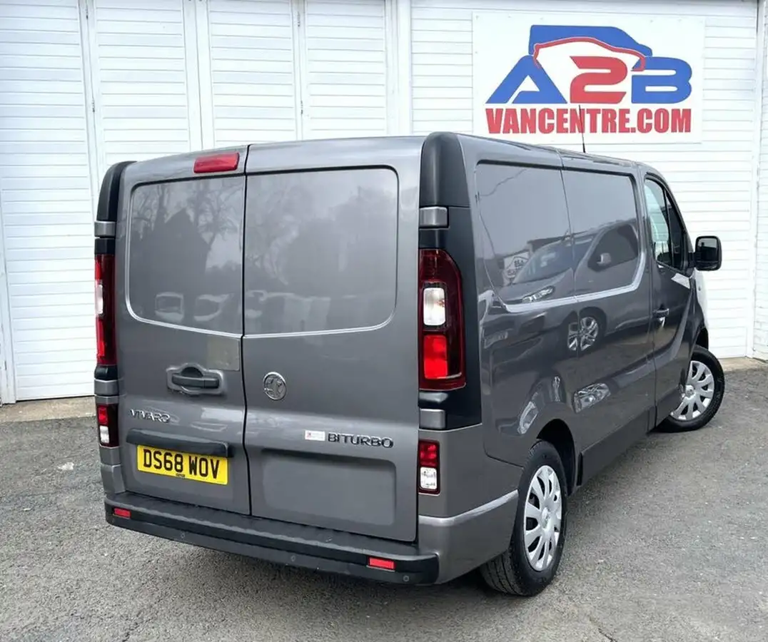 2018-vauxhall-vivaro-16cdti-2700-l1h1-125pseu6-biturbo-ss-ecotec-big-7