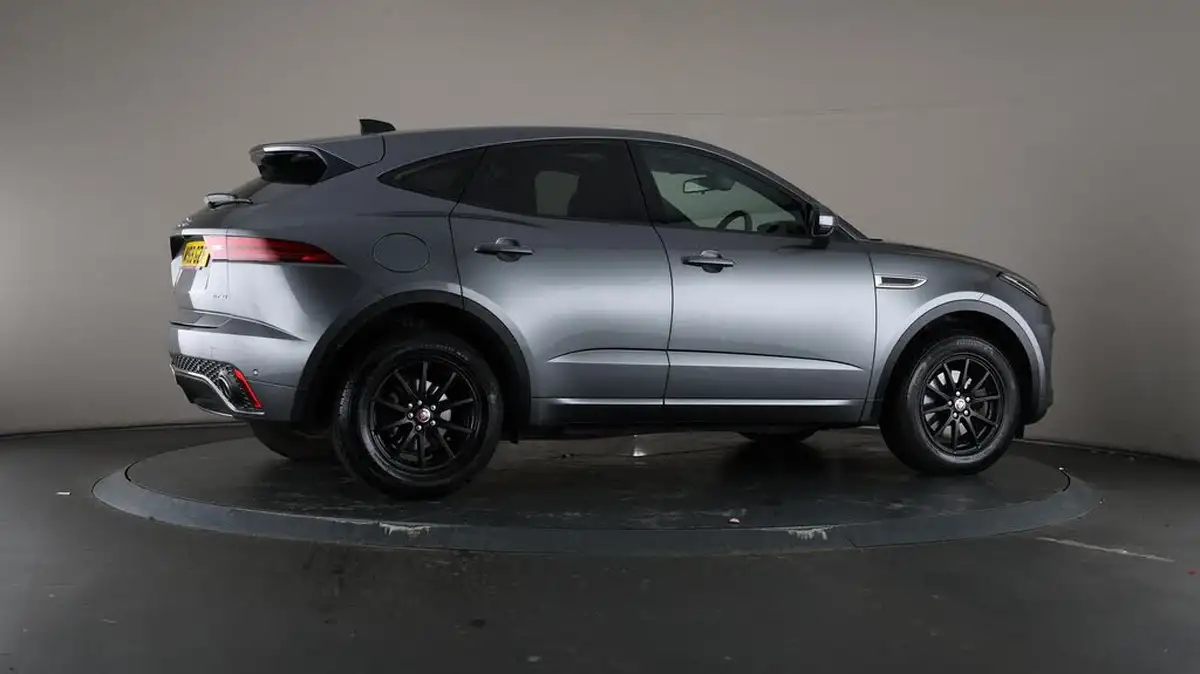 2019-jaguar-e-pace-20-i4d-r-dynamic-150ps-big-65