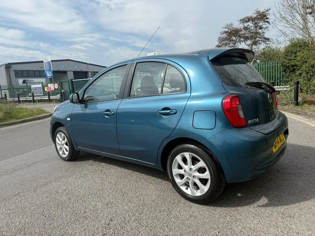 2014-nissan-micra-12-acenta-80ps-cvt-big-10
