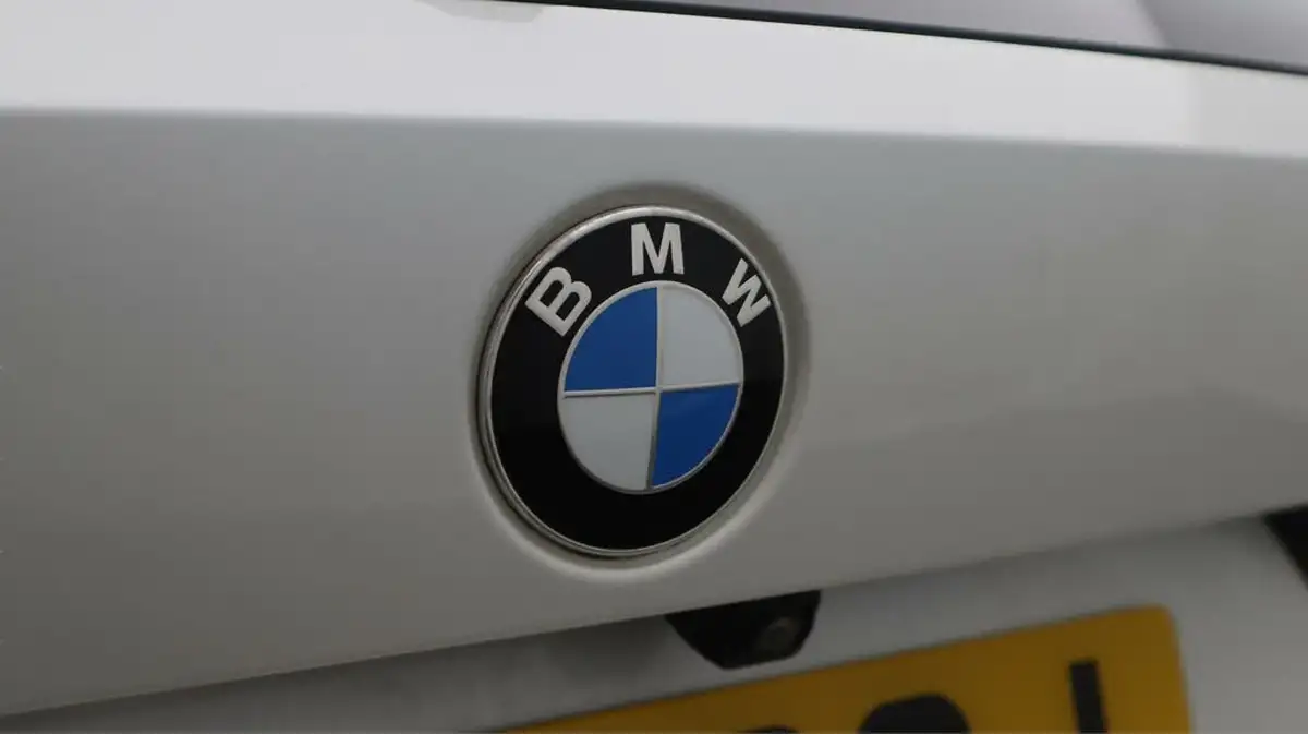 2020-bmw-3-series-20-320i-sport-touring-5d-big-20