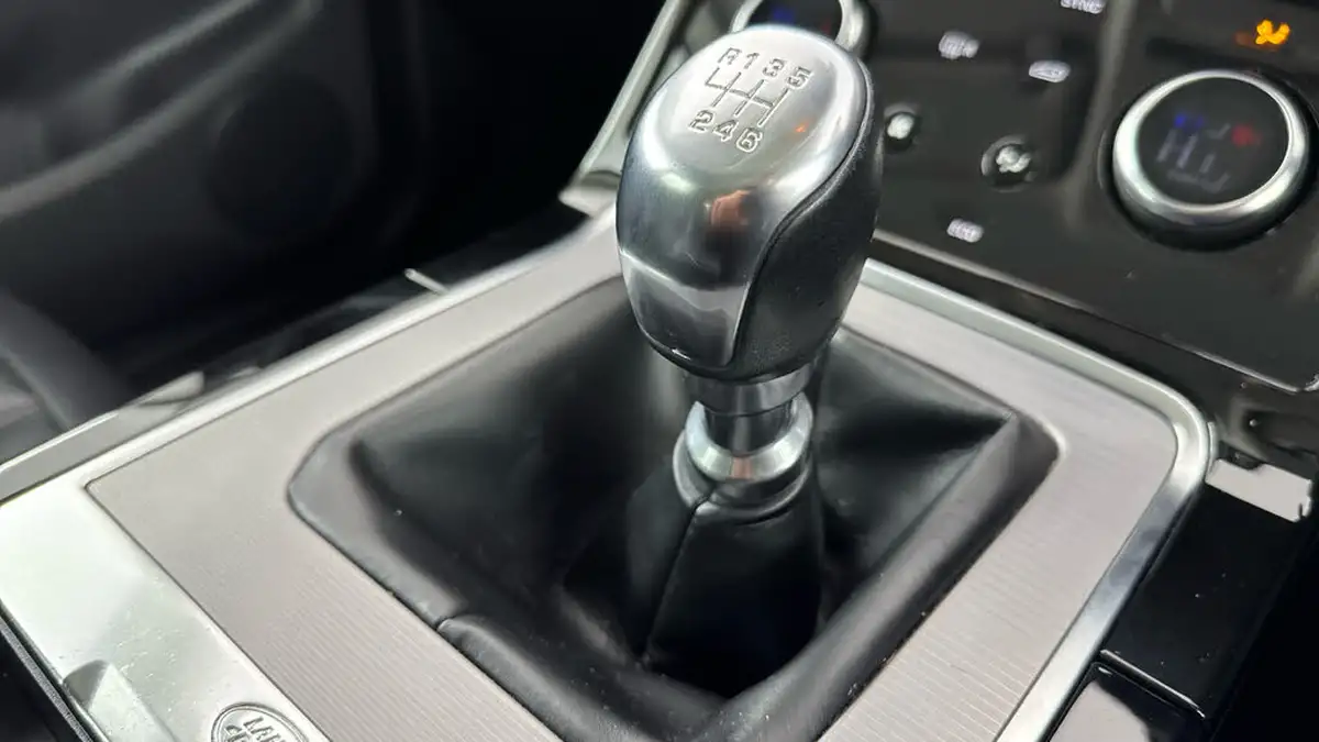 2021-land-rover-range-rover-evoque-20-d165-s-big-19