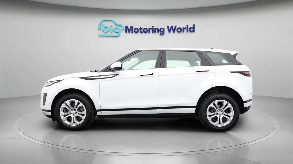 2021-land-rover-range-rover-evoque-20-d165-s-big-3