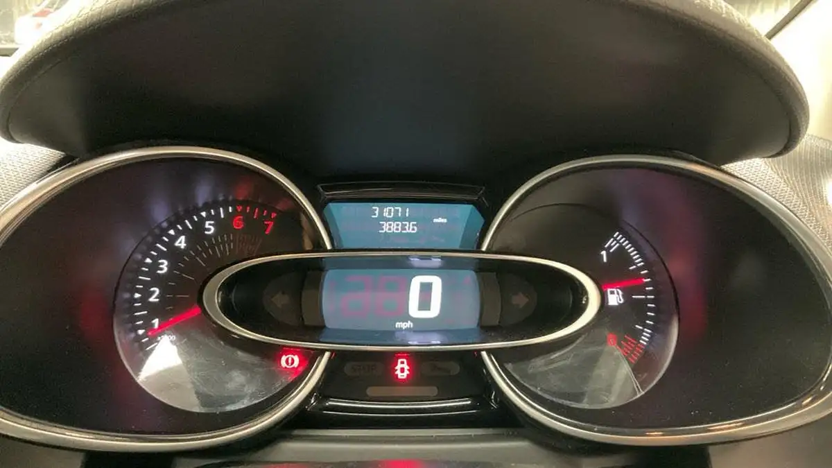 2018-renault-clio-12-dynamique-nav-big-7