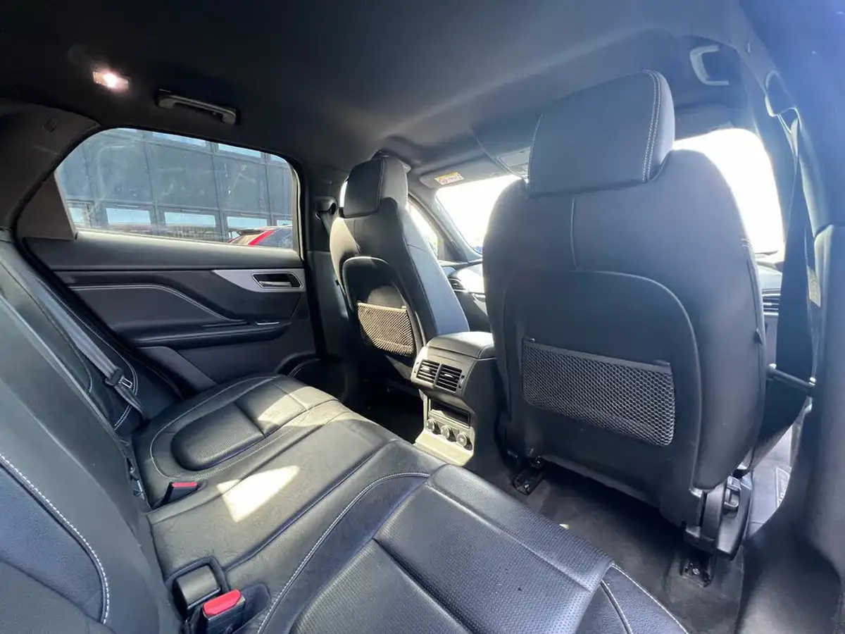 2018-jaguar-f-pace-20-i4d-r-sport-180ps-auto-big-24