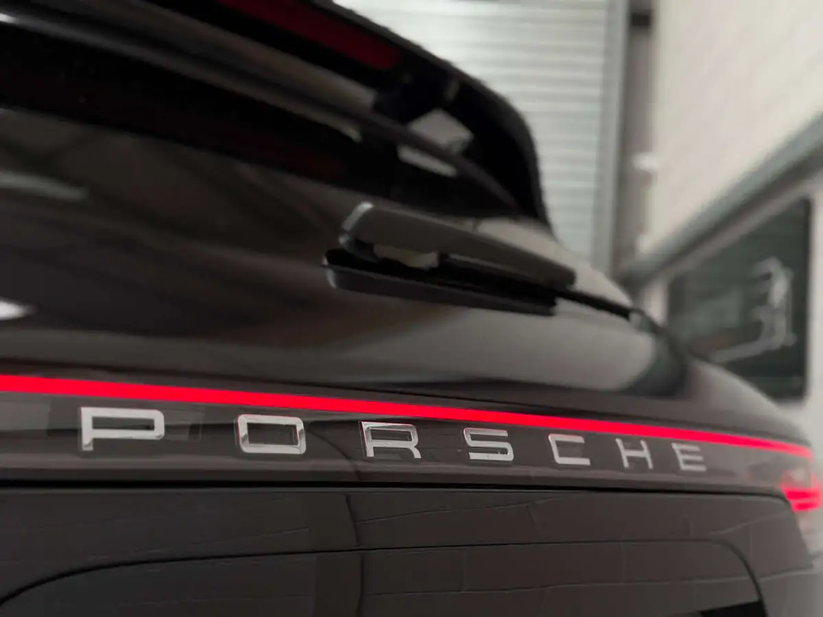 2020-porsche-cayenne-30-v6-s-big-12