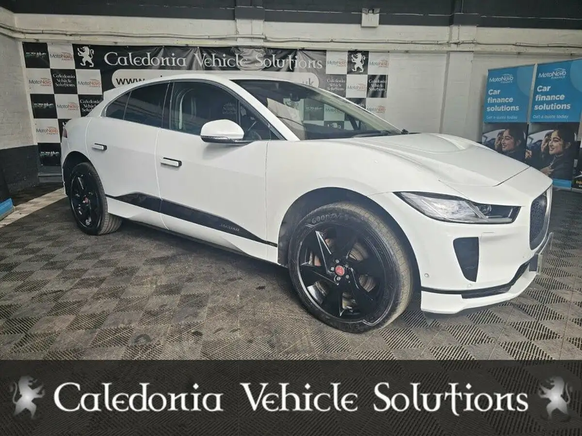 2019-jaguar-i-pace-ev400-se-big-40