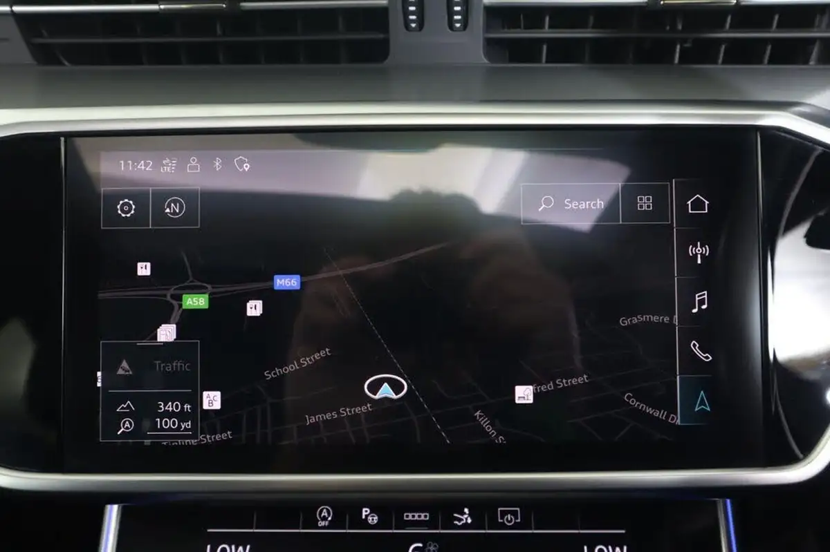 2021-audi-a7-30-55-tfsi-black-edition-big-42