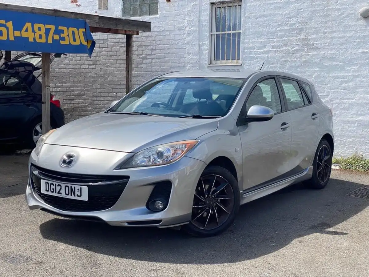 2012-mazda-mazda3-16-tamura-big-5