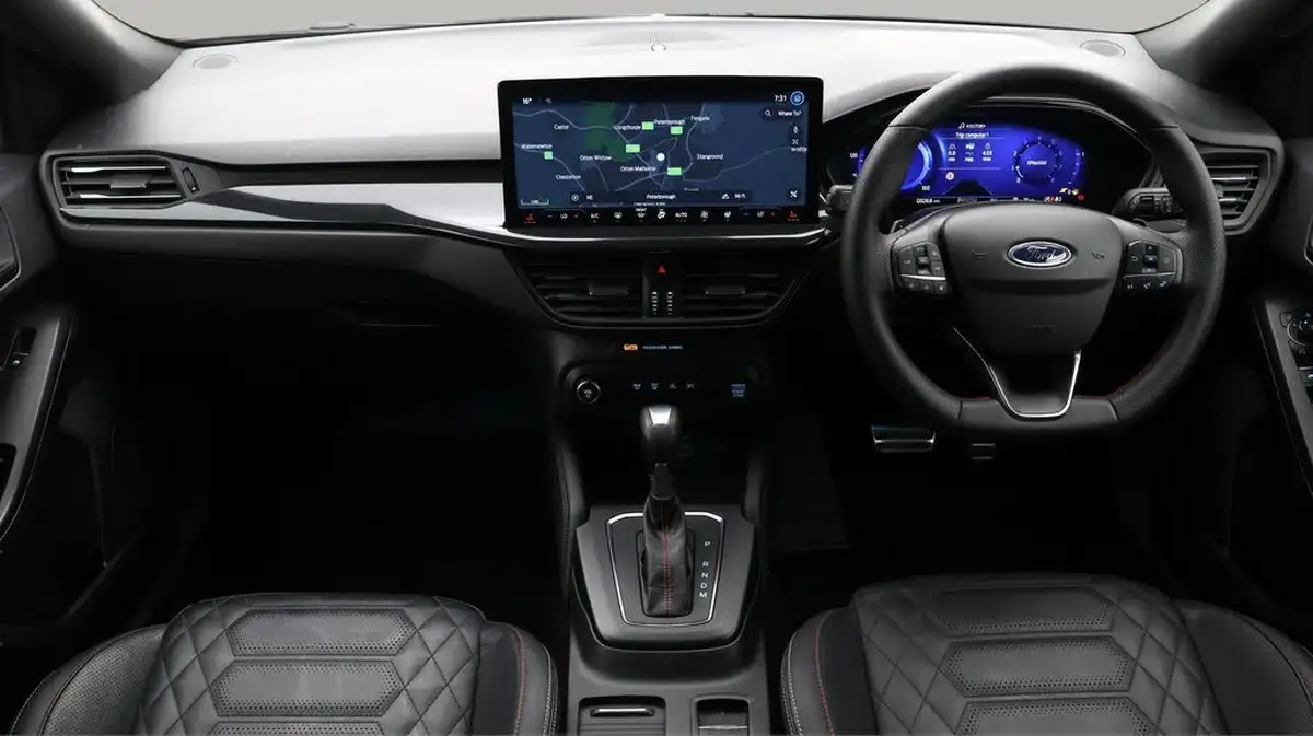 2023-ford-focus-10t-st-line-vignale-125ps-hybrid-mhev-hatchback-powershift-big-13