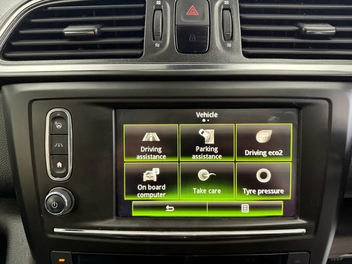 2017-renault-kadjar-12-tce-signature-s-nav-ss-big-43