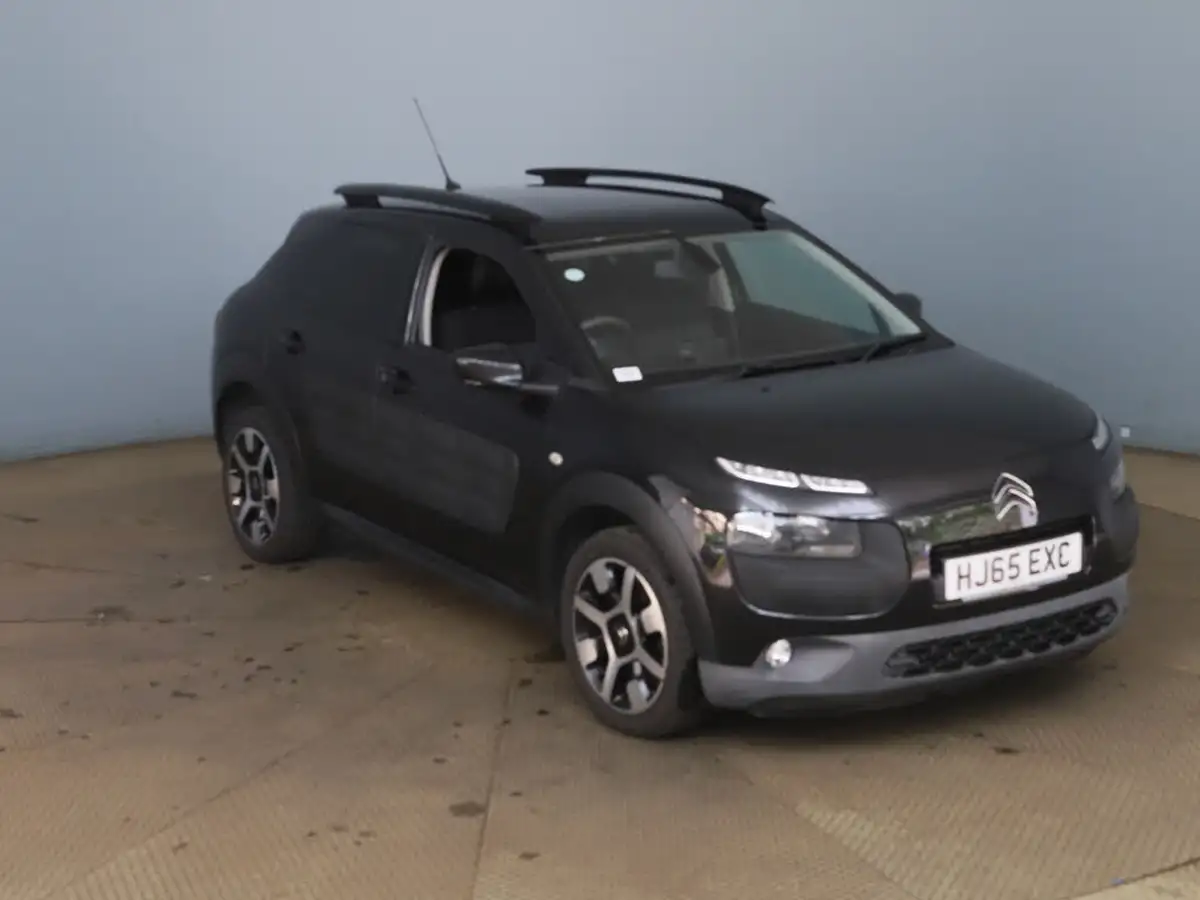 2015-citroen-c4-cactus-16bluehdi-flair-big-0