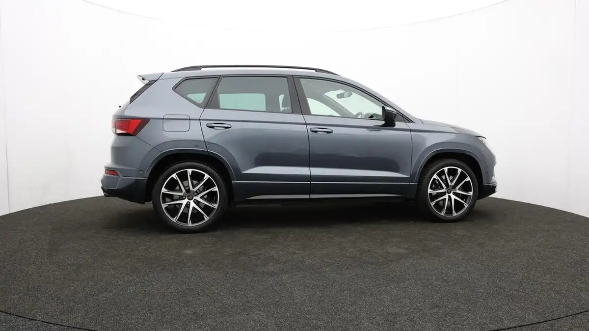 2019-seat-cupra-ateca-20-tsi-big-38