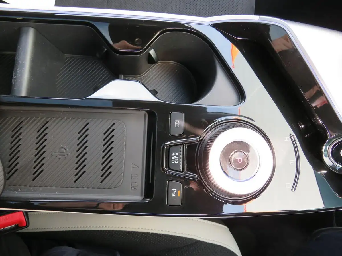 2023-kia-ev6-e-gt-line-s-225bhp-big-33
