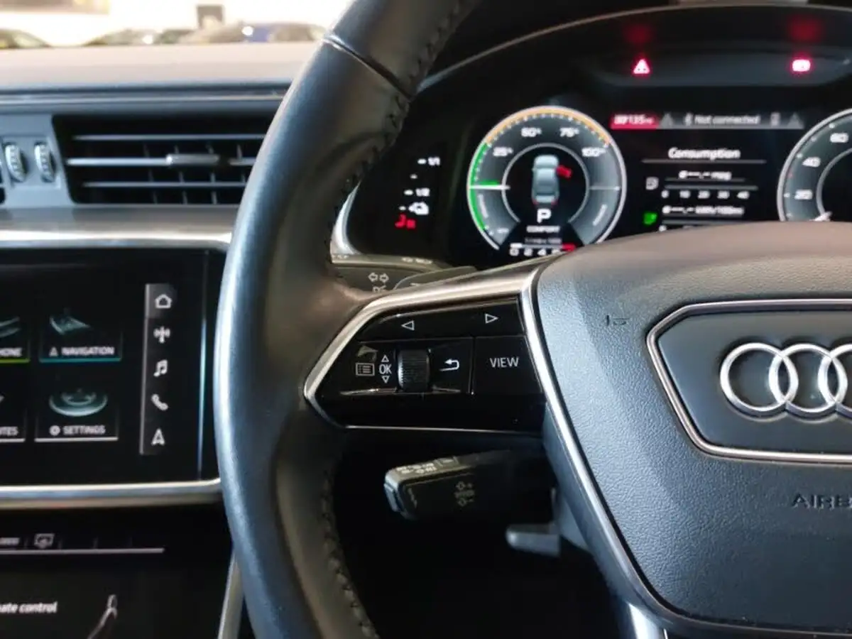 2020-audi-a6-saloon-20-50-tfsi-e-sport-big-15