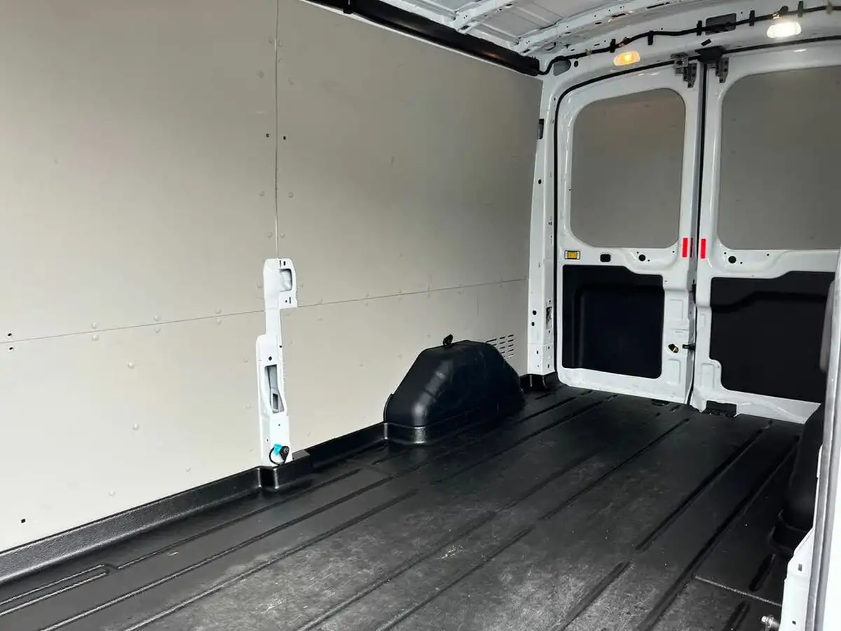 2020-ford-transit-20tdci-350-l2h2-limited-185pseu6dt-panel-van-big-25