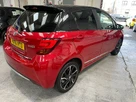 2016-toyota-yaris-133-design-small-6