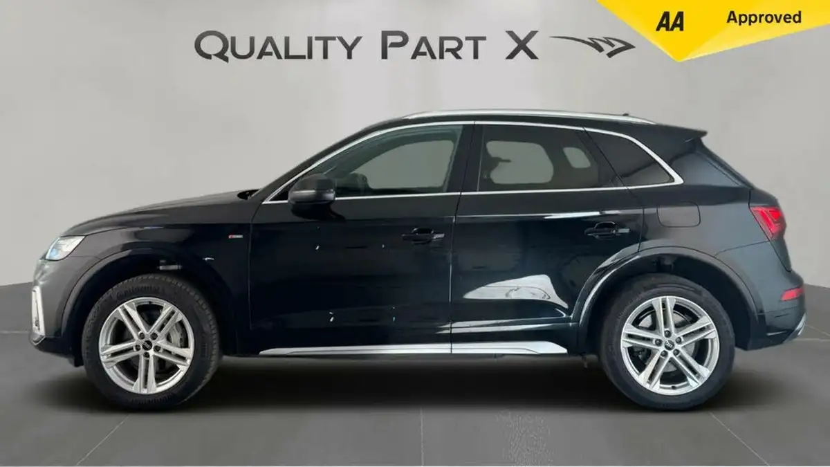 2022-audi-q5-20-50-tfsi-e-s-line-station-wagon-big-5
