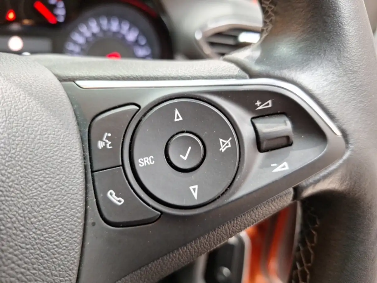 2022-dacia-sandero-10-tce-comfort-90bhp-cvt-big-15