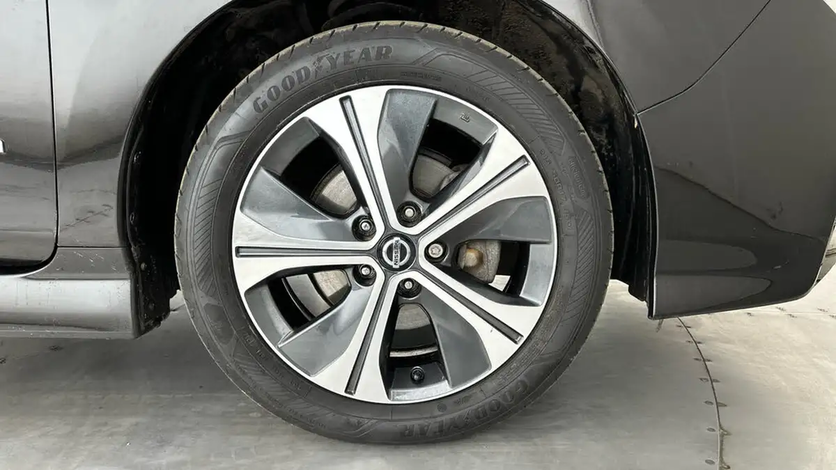 2020-nissan-leaf-e-n-connecta-big-26
