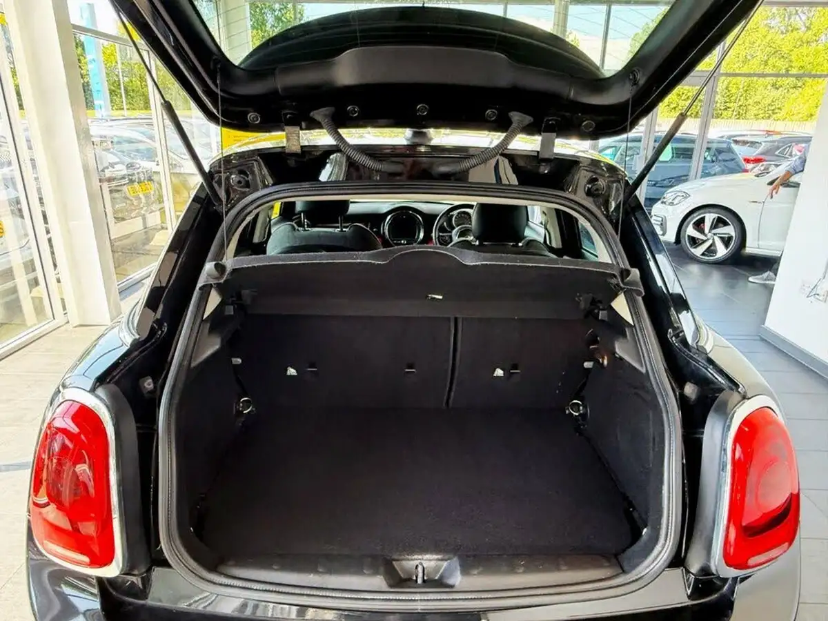 2016-mini-cooper-20td-cooper-sd-170bhp-ss-hatchback-5d-big-21