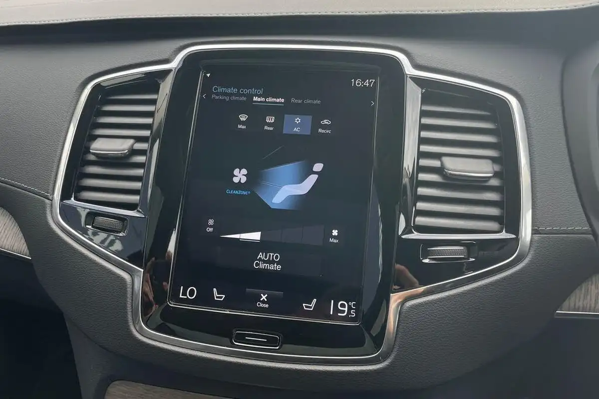 2022-volvo-xc90-20-t8-inscription-pro-455bhp-big-42