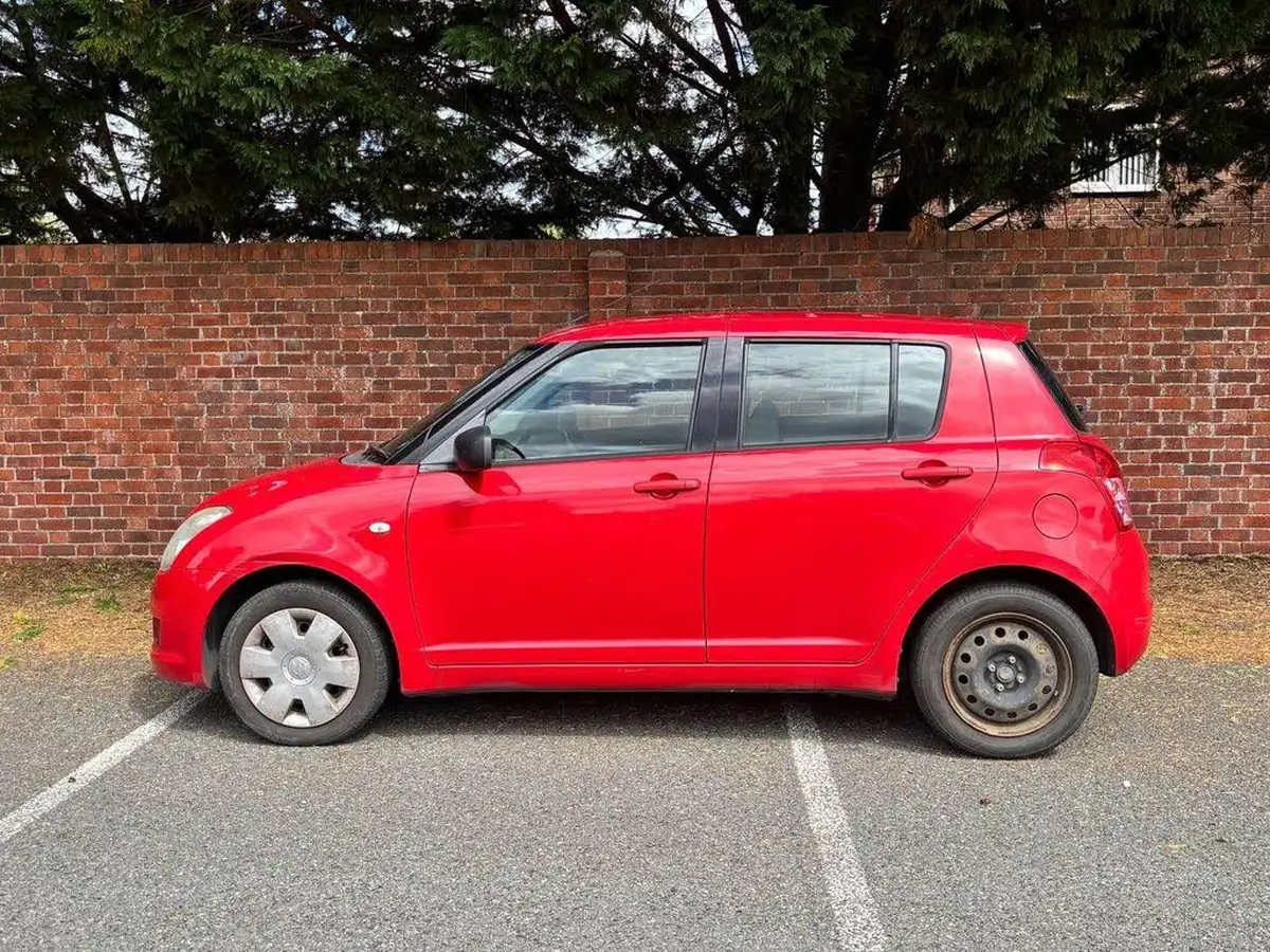 2008-suzuki-swift-13-gl-5d-big-10