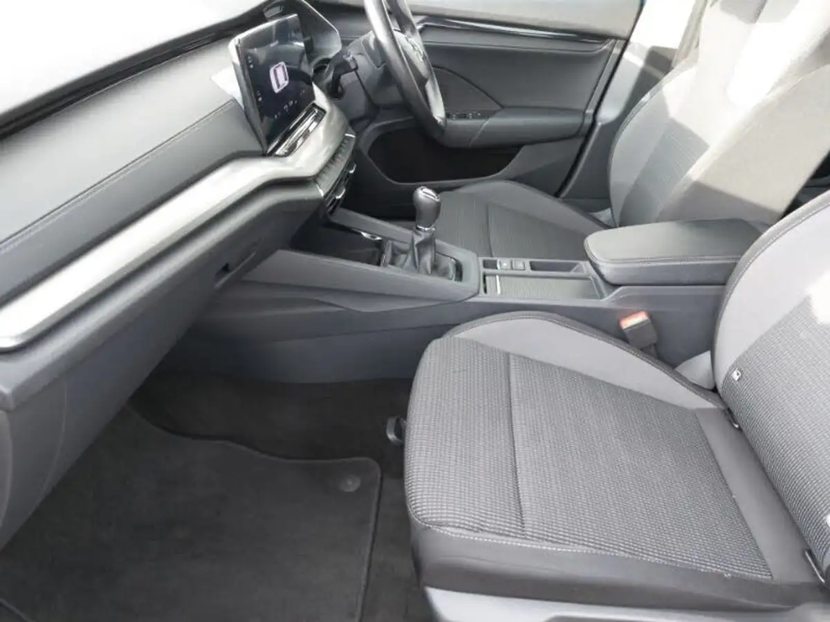 2021-skoda-octavia-10-tsi-se-technology-hatchback-big-4