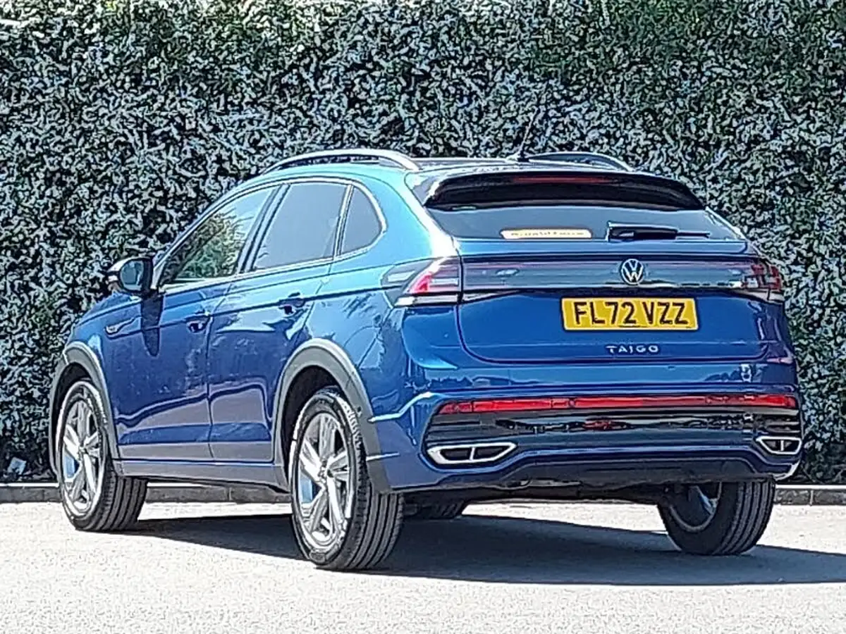2022-volkswagen-taigo-10-tsi-r-line-big-1