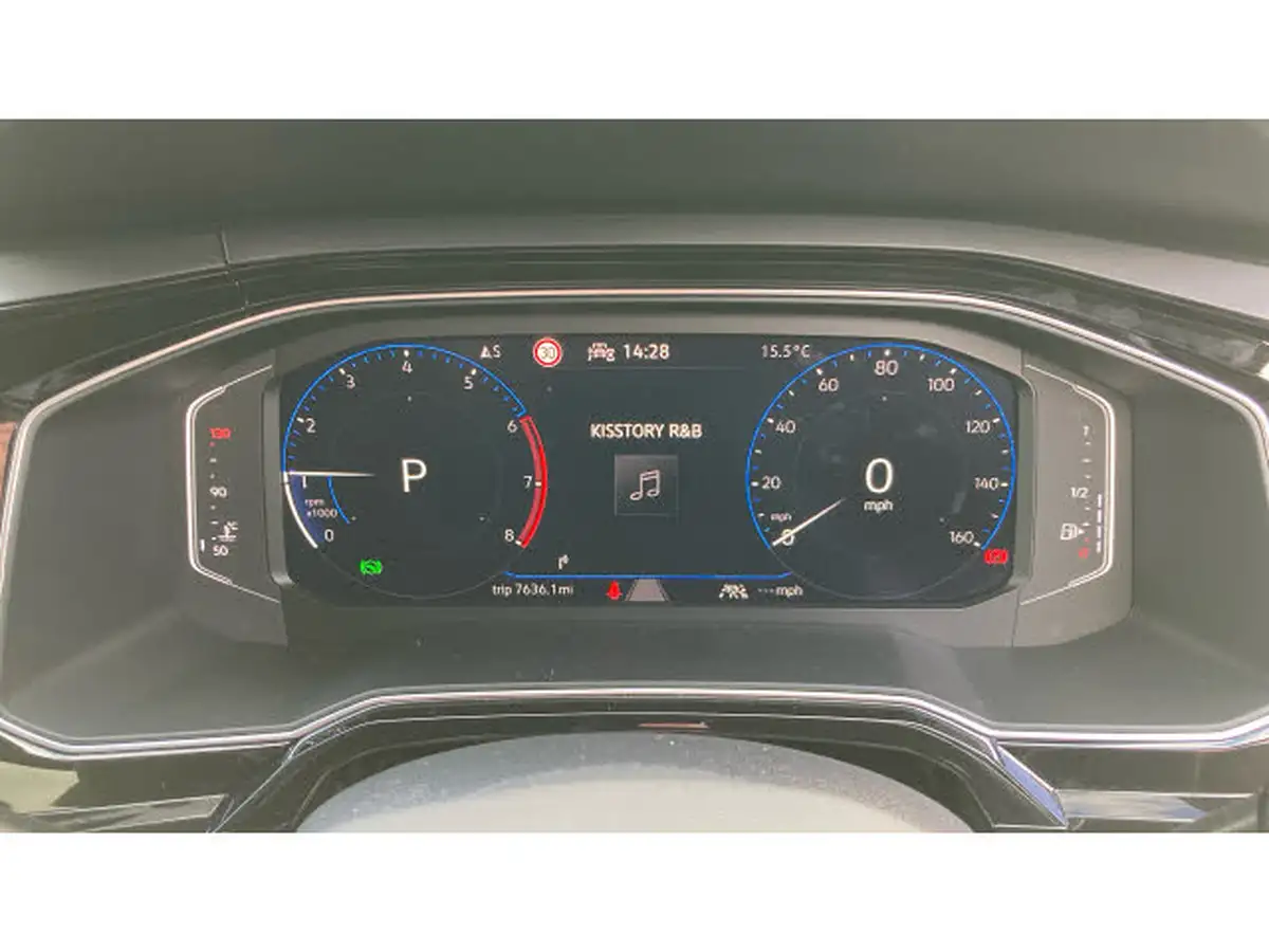 2024-volkswagen-polo-10-tsi-r-line-110ps-dsg-big-10