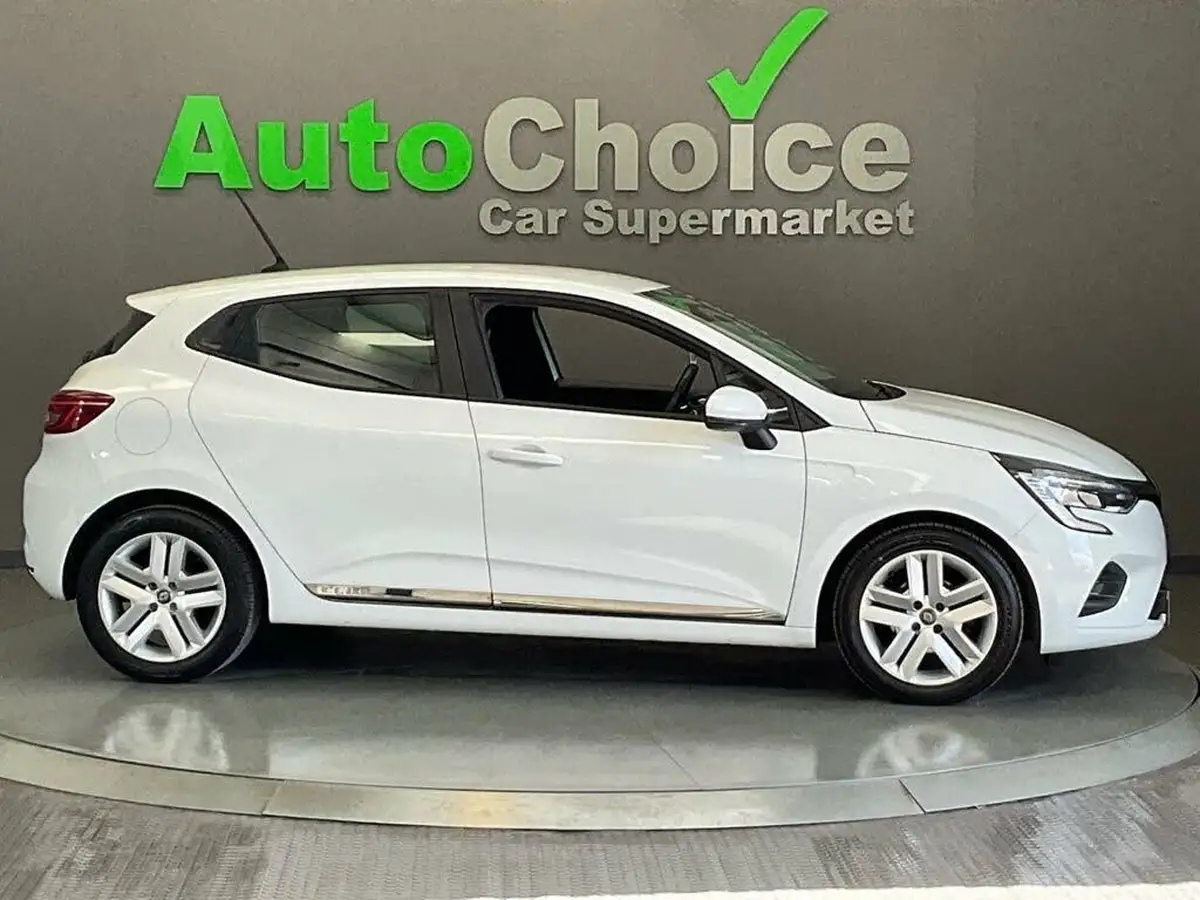 2020-renault-clio-10-sce-play-75bhp-big-19