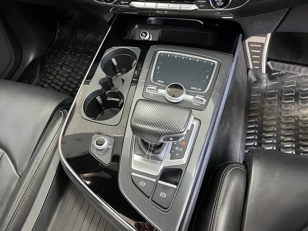 2018-audi-q7-30tdi-quattro-black-edition-big-17