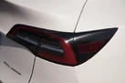 2022-tesla-model-y-e-long-range-small-37