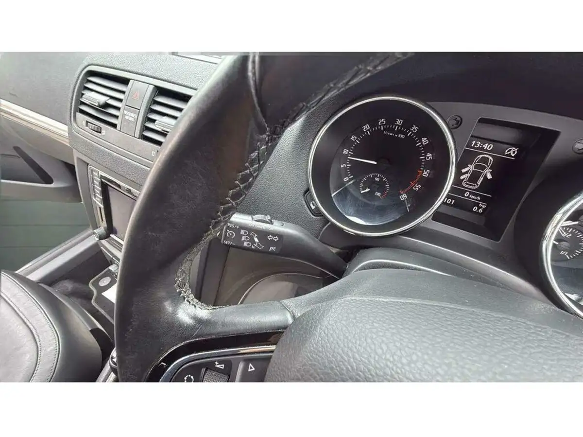 2016-skoda-yeti-outdoor-20tdi-scr-se-l-150ps-4x4-dsg-big-11
