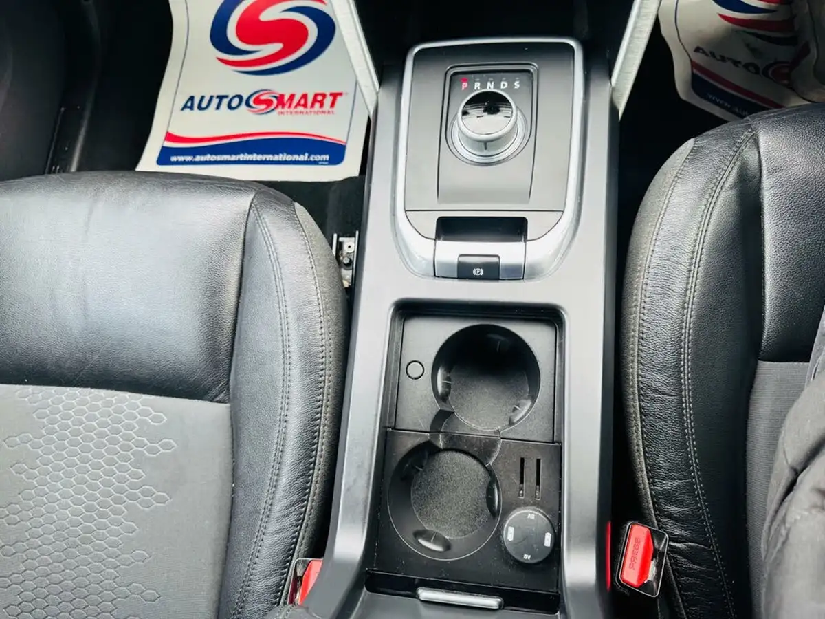 2015-land-rover-discovery-sport-20td4-se-tech-180ps-auto-big-29