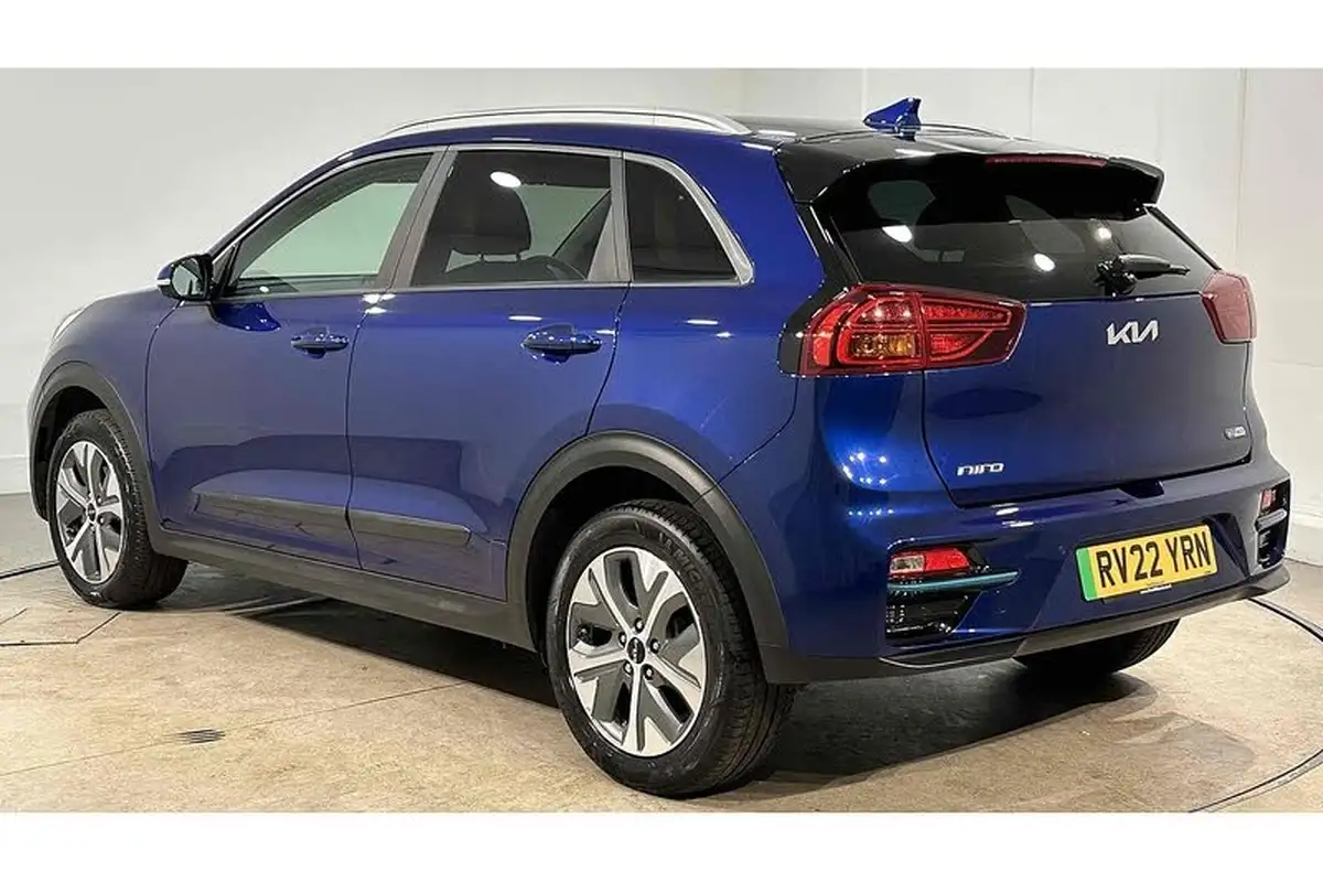 2022-kia-niro-ev-e-2-big-5