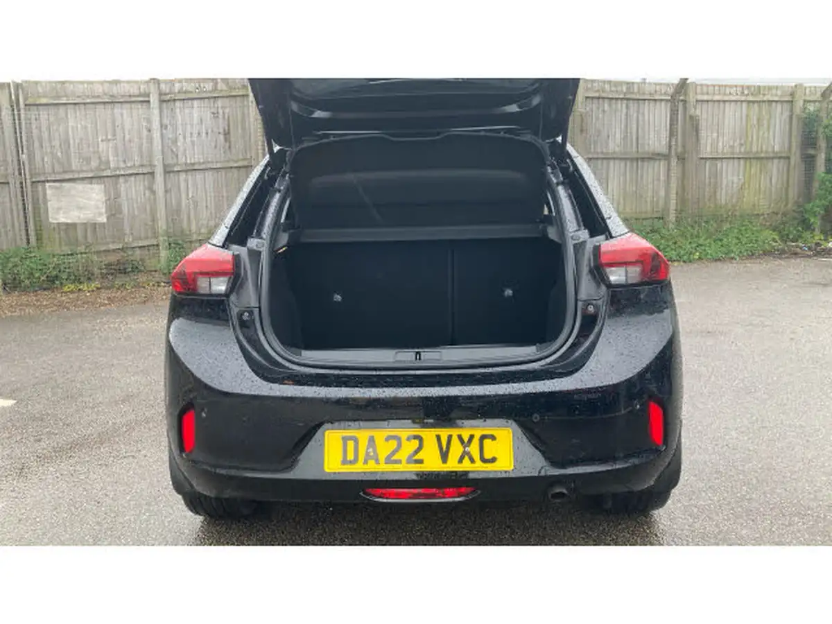 2022-vauxhall-corsa-12-turbo-elite-edition-big-3