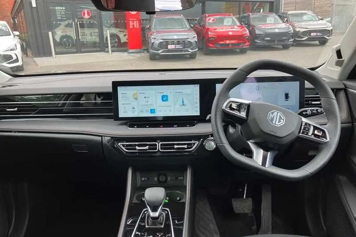 2024-mg-hs-15t-gdi-trophy-273ps-plug-in-hybrid-1496cc-auto-big-12