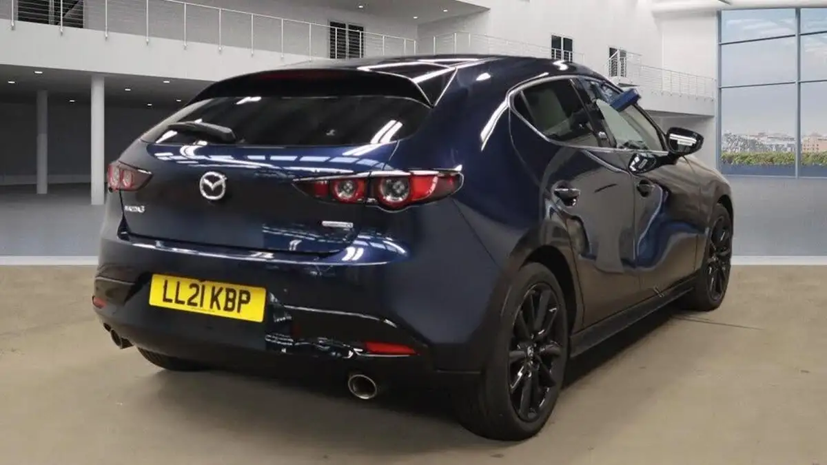 2021-mazda-mazda3-20-gt-sport-186ps-hatchback-5d-auto-big-3
