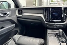 2021-volvo-xc60-20-b5-r-design-small-19