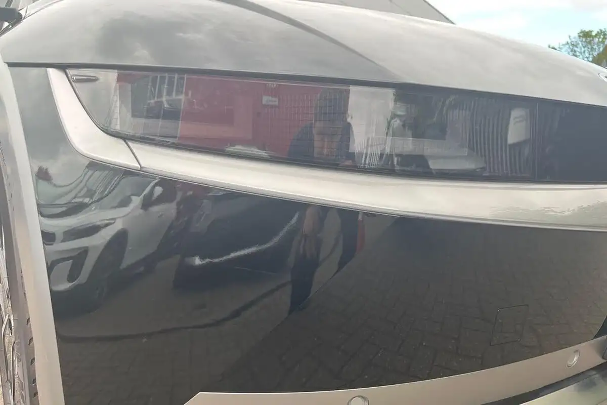 2024-hyundai-ioniq-5-e-premium-170ps-58kwh-rwd-big-25