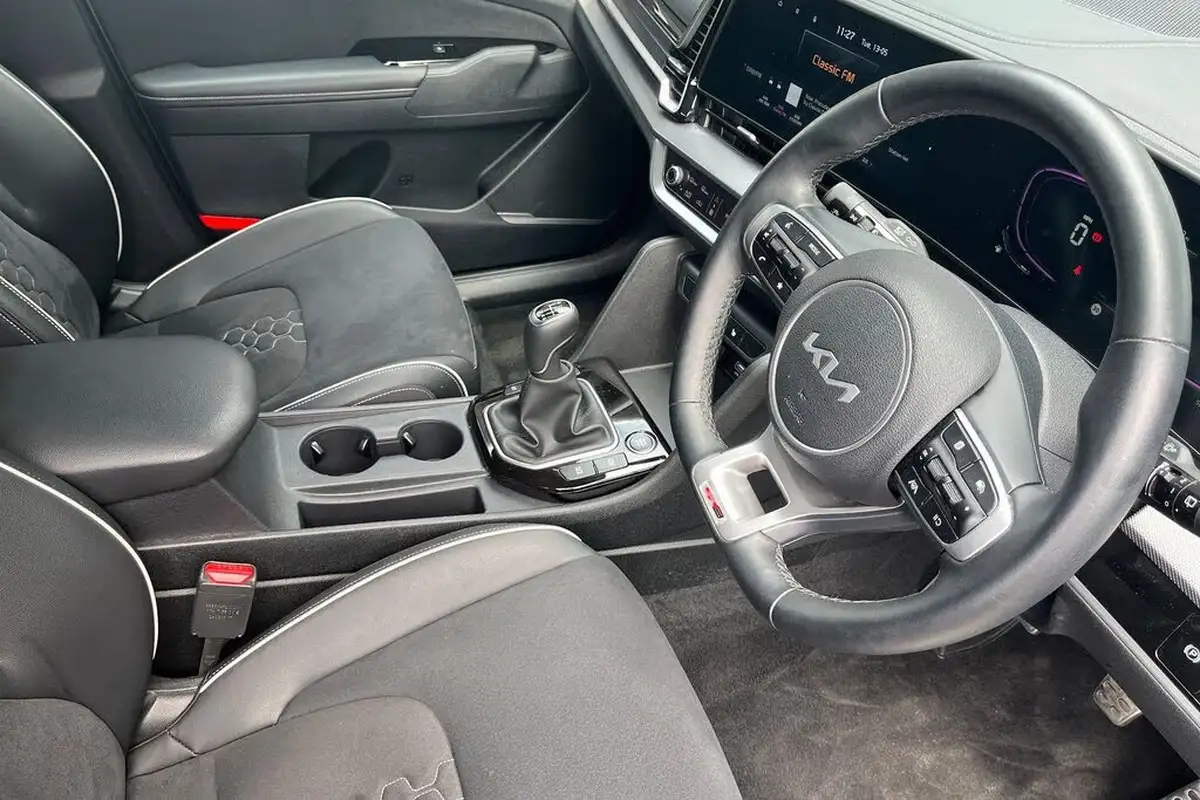2024-kia-sportage-16-t-gdi-gt-line-148bhp-big-36